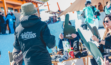 Ski beer match